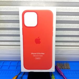Iphone 12 pro max silicone case